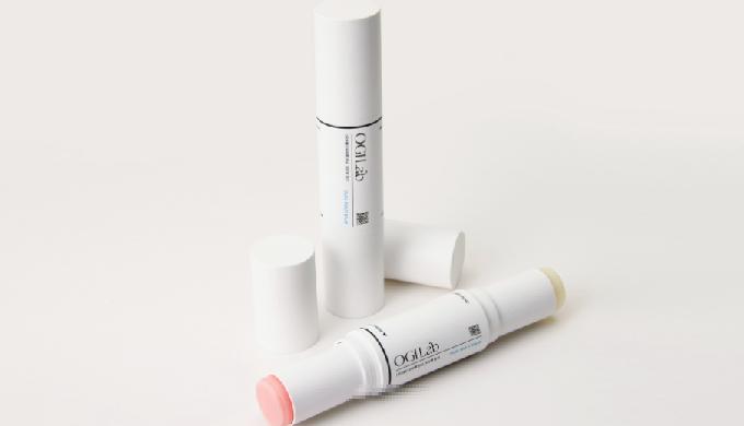 DUAL MULTI-BALM (8g+8g) - Blended with moisturizing and soothing agents such as oat extract, shea bu...
