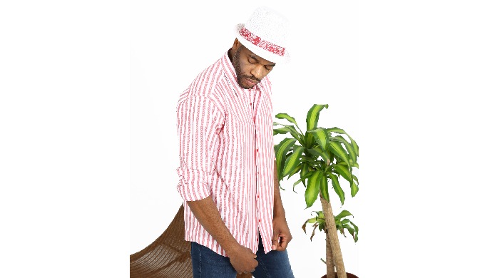 Red and white striped patterned slimfit men's shirt is made of 95% mercerized cotton and 5% elastane...