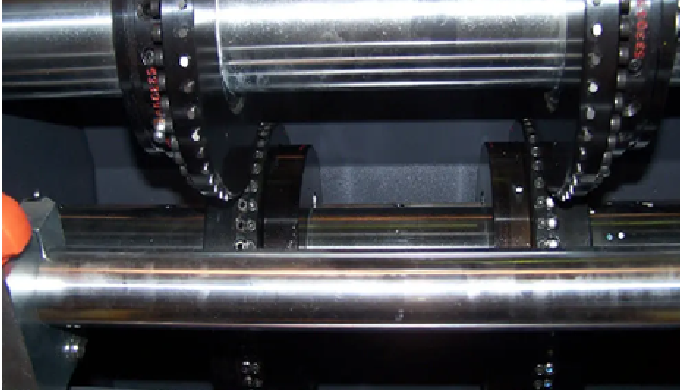 MAQUINA PERFORADORA A LO LARGO “PUNCH PERF 520-PU1”