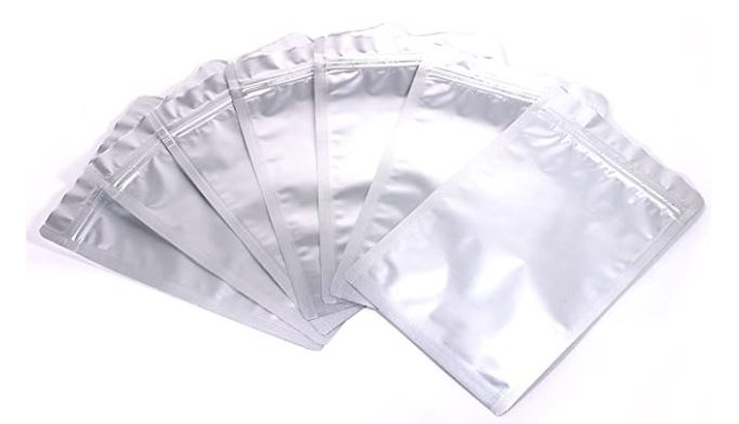 It is a bag of aluminum material that food packing is possible and air and ultraviolet rays are comp...