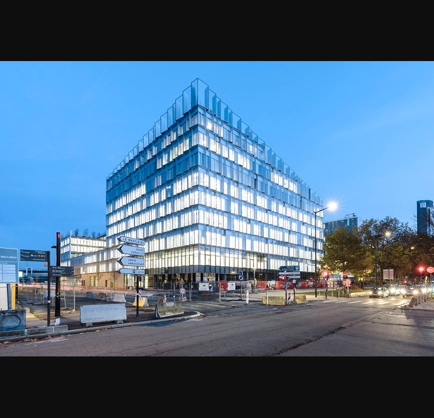 Service BOUYGUES Construction dans le secteur du bâtiment