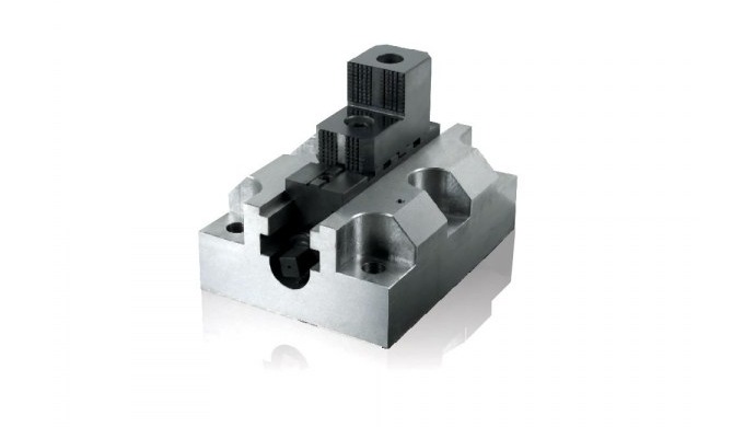 SUPPORTS EN ACIER POUR TOURS ET FRAISEUSES