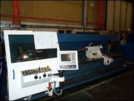 Universaldubbsvarv SUA 80 NUMERIC Svarvdiameter över bädd 840mm, över support 530mm Dubbavstånd 5000...