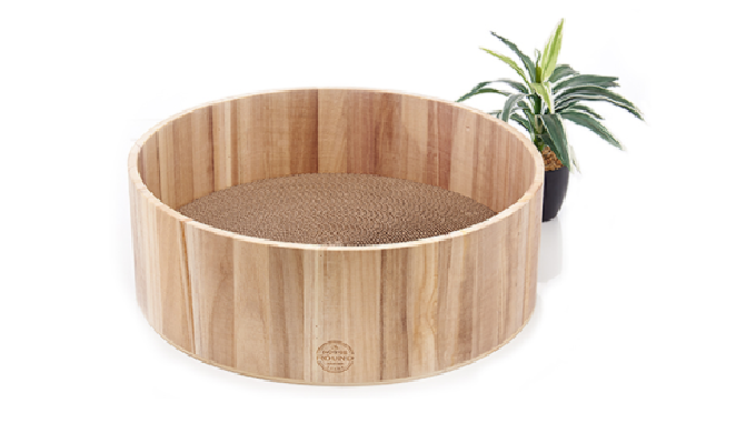 Yaomi Wood Round Scratcher