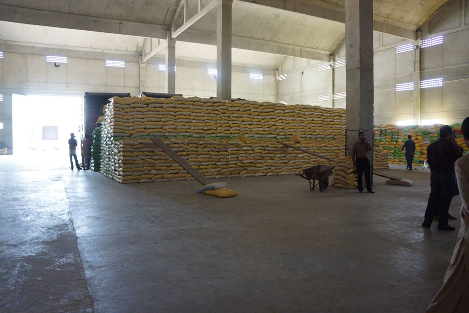 Pakistani Rice Irri Envie-nos uma mensagem e enviaremos o Catálogo.
