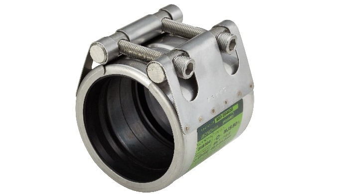 Flexible deals pipe coupling