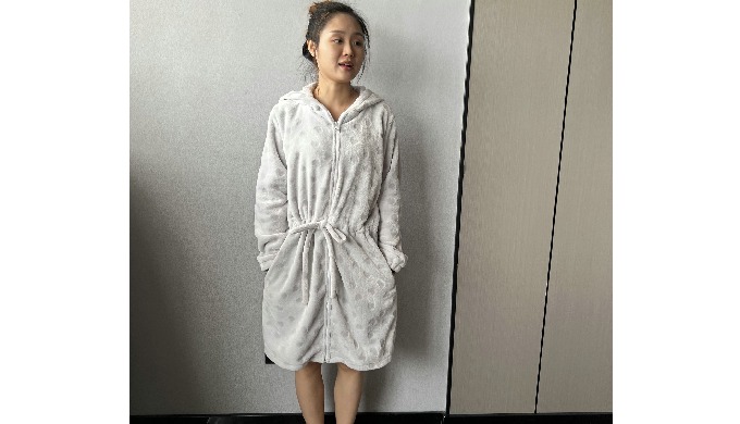 Material: Coral Fleece or Flannel Size: S-XXL Style can be customized.