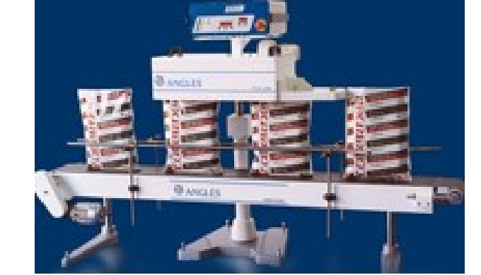 Bag seamers in continuous constant heat