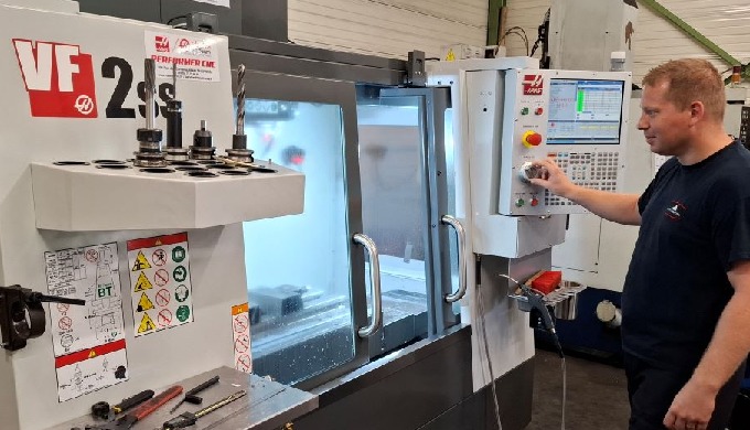 USINAGE MOULES ACIER