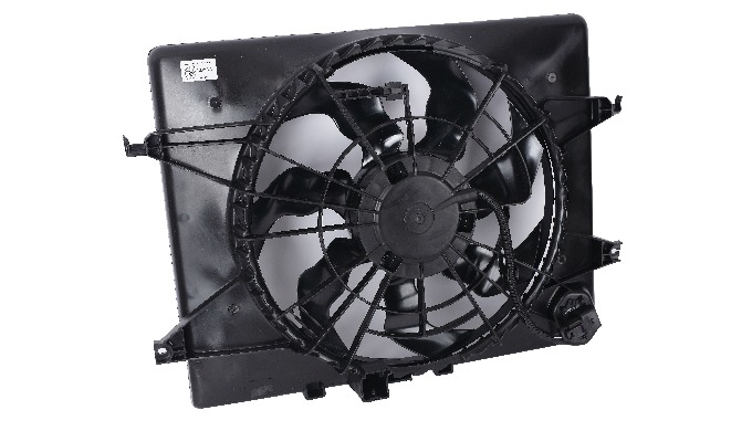 The industry award winning Cooling Wave Fan is mounted to the engine to help boost the exchange of h...