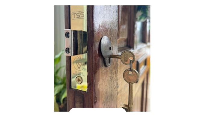 VictorianVault Locksmith Chislehurst Is A Professional Locksmith Service Offering Residential, Autom...