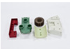 För elektrisk isolering levereras ett flertal folier som: - Kapton™ 400° C - Nomex™ 220° C - NMN-lam...