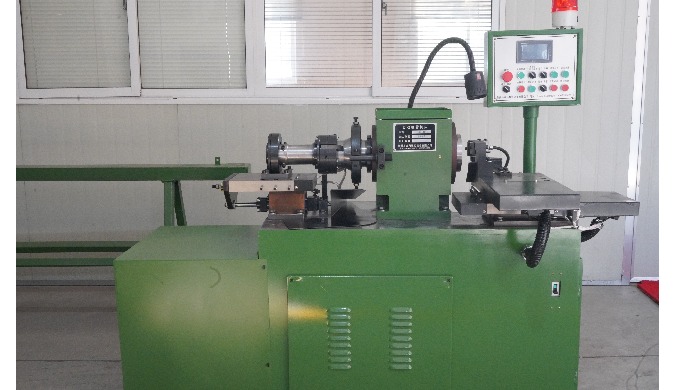 This machine is suitable for cutting all kinds of pipe and bar, especially for mass production of be...