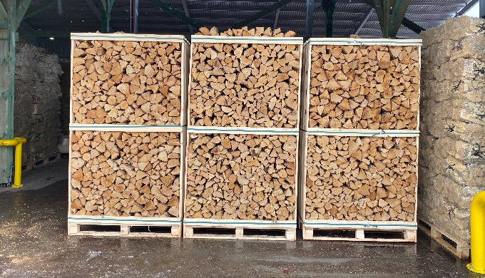 Hello, We are offering alder, birch, ash firewood in different length and different packaging. - 30 ...