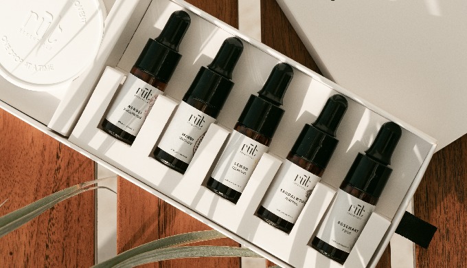 Discover our wide range of essential oils, body oils and diffusers