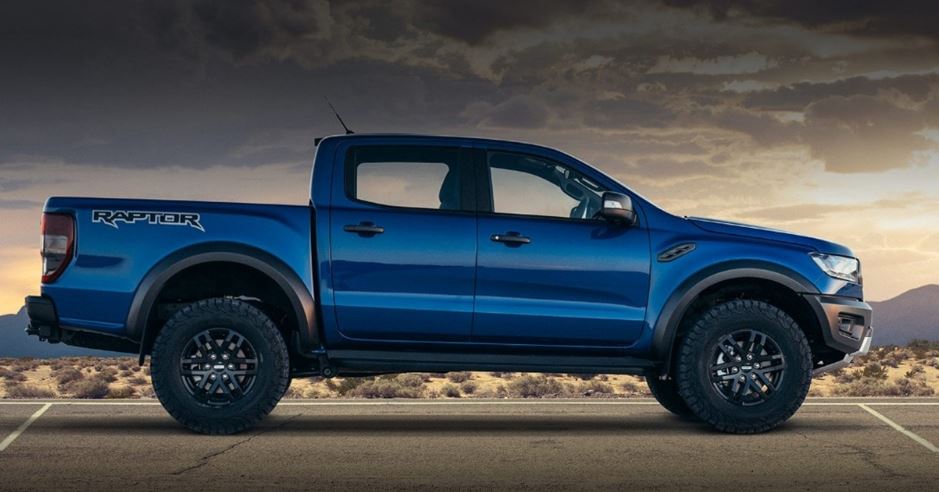 FORD RANGER RAPTOR, c’est un super pick-up. Le tout premier pick-up d’Europe créé pour la performanc...