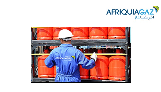 •Avec une capacité de stockage propre de près de 75 000T, Afriquia Gaz remplit dans ses 4 centres em...