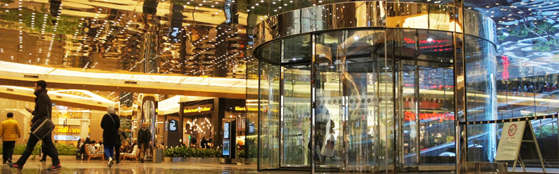 METAXDOOR GRA30/GRAND otomatik döner kapılar yüksek yaya trafiği olan girişler için özel olarak tasa...