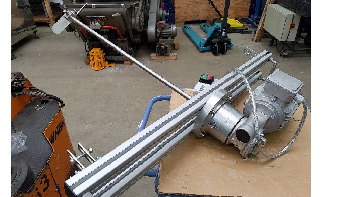 Rührwerk für IBC-Container REITZ 0,75 KW / 205 U/min oder 280 U/min. und Schrägblattrührer Mit Trave...
