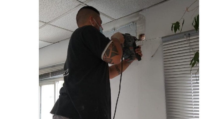 La instalación básica consiste: en la inspección del trabajo a realizar, la confección del presupues...