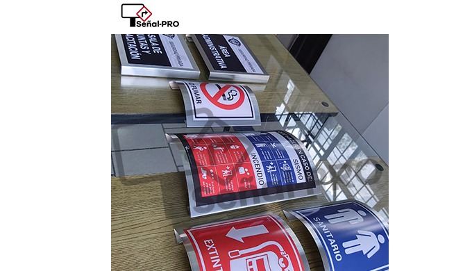 Señalamientos de aluminio