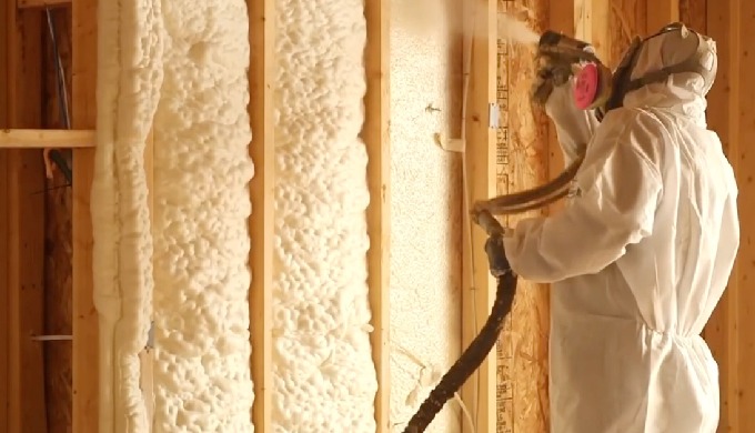 Spray Foam Scotland are specialist spray foam insulation installers based in Aberdeen and Edinburgh ...