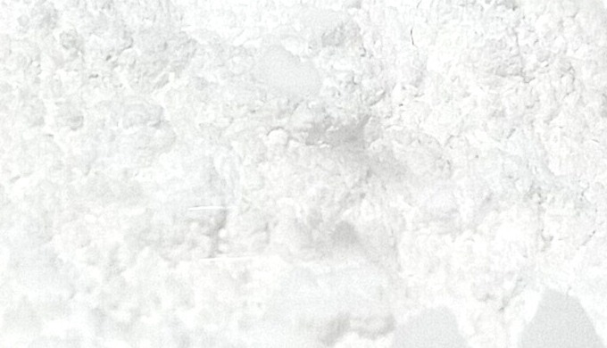 An inorganic compound with the chemical formula of Li2CO3, is a colorless m...