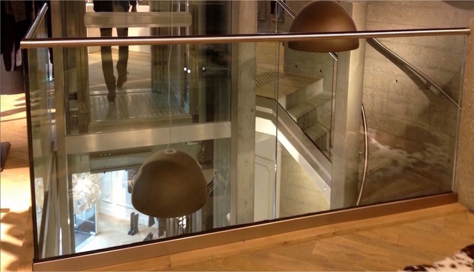 Garde corps et guidage