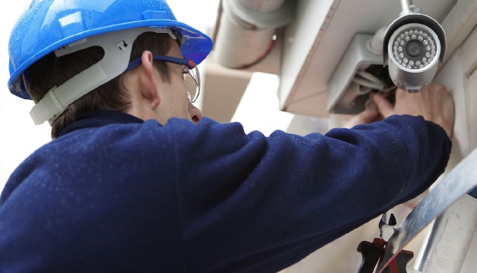 Business & Home CCTV Systems CCTV systems bring significant reduction on crime by giving round t...