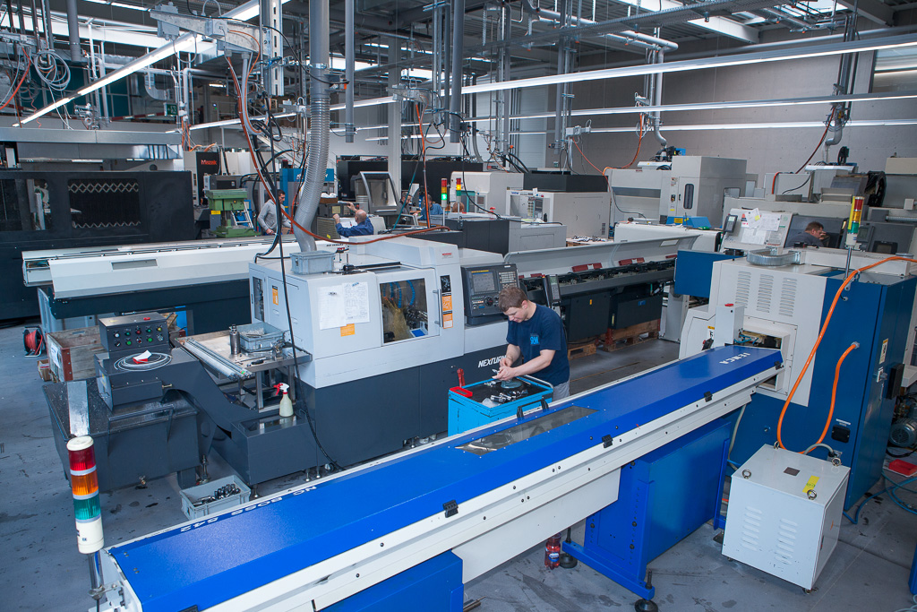 CNC-Drehmaschinen und CNC-Langdrehautomaten: Die flexible und präzise Technik für Ihre Anforderungen...