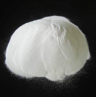 Aluminyum oksit, yanıcı ve zehirleyici özellikleri olmayan bir hammaddedir....