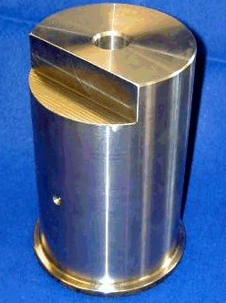 Skärande bearbetning med CNC-maskiner.