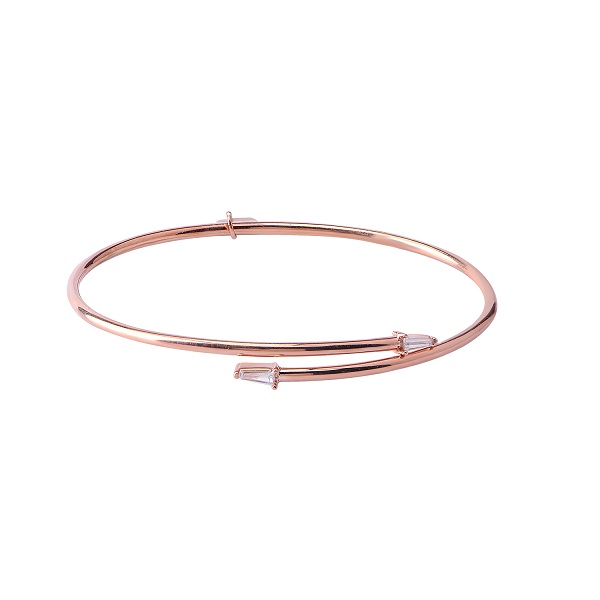 925 Ayar Gümüş ; Maden Rengi: Rose ; Ağırlık: 5.6 gr ; Krem, Parfüm, Alkol, Çamaşır Suyu Gibi Maddel...