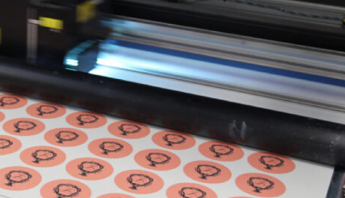 Encres UV avancées pour un séchage rapide