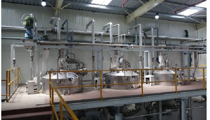 Buy Flower & Buds Oils Distillation Plants from Mech O Tech LLP, the best manufacturer and Expor...