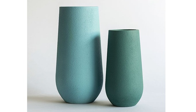 Feijo signifies how the right planter can give a perfect finish to your space. Designed with modern ...
