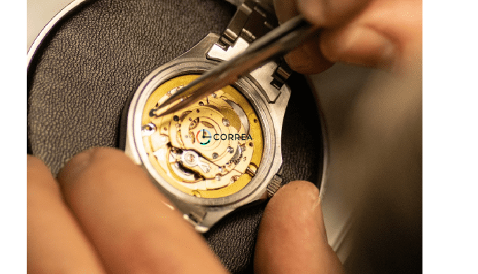 Сервісна майстерня Correa пропонує професійний ремонт механічних годинників у Києві. Майстри здійсню...