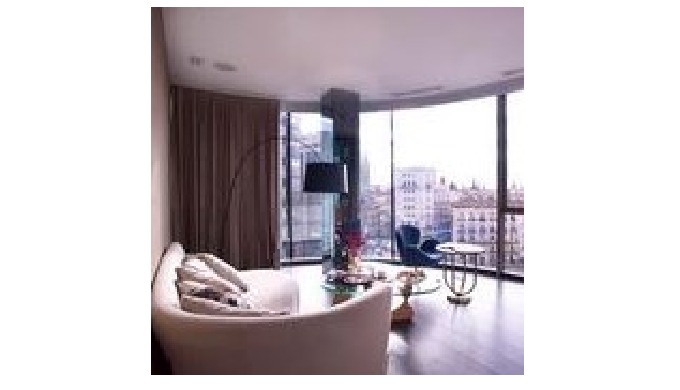 HABITACIÓN SUITE Ésta habitación cuenta con salón independiente, una terraza exterior con vistas a l...