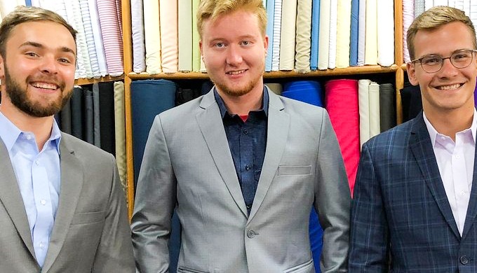 Custom made clothes give you a smart and classy look.Ram Fashion Bangkok is a premier Custom Suits D...