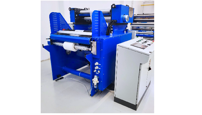 Lo svolgitore-ribobinatore modello SW-RW è progettato per processare bobine di vari materiali, con p...