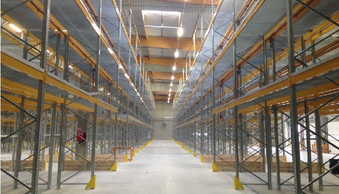 Caillebotis pour rayonnage