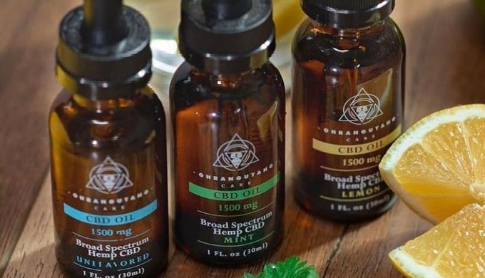 Gotero de 30 ml. Aceite de cáñamo de amplio espectro CBD 1500 mg. Sin THC. Sabores: Limón, Menta y N...