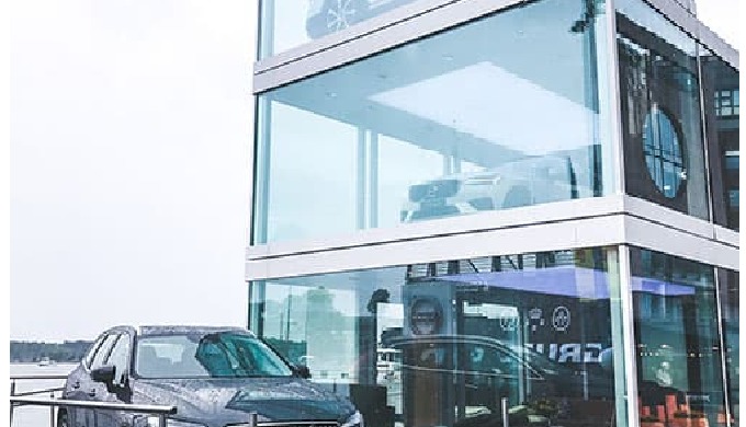 DESIGN AND MANUFACTURE OF DECORATION WITH METHACRYLATE