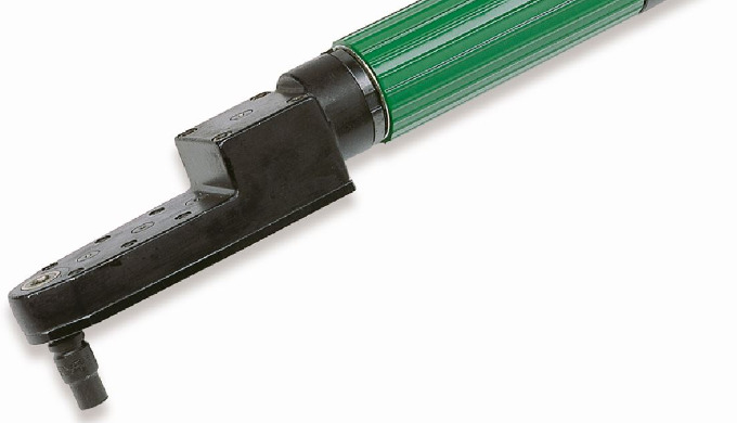 Pistol models: the air motor is directly connected to the accessory working on the screw (bit, socke...