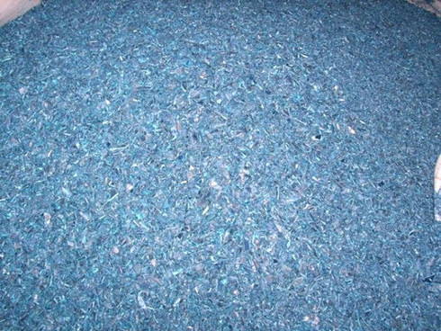 ABS triturado de post industrial procedente de piezas inyectadas. El material es triturado por la pr...