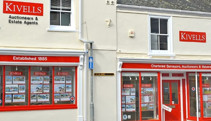 A FREE, no-obligation valuation of your proeprty.