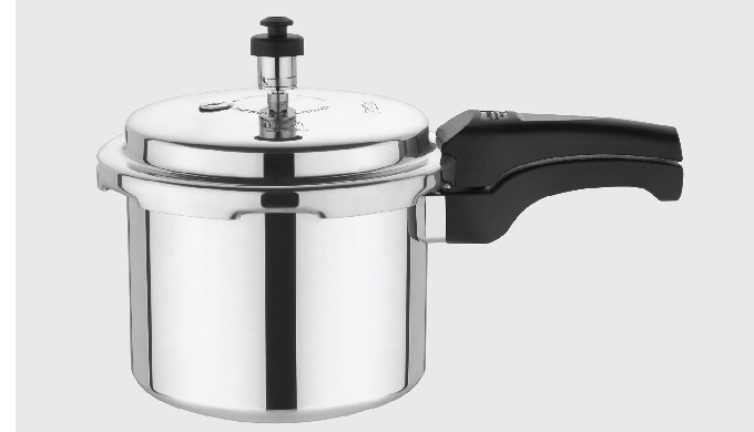We have wide range of Inner lid and Outer lid Pressure Cooker also and provide in high finish Hard A...