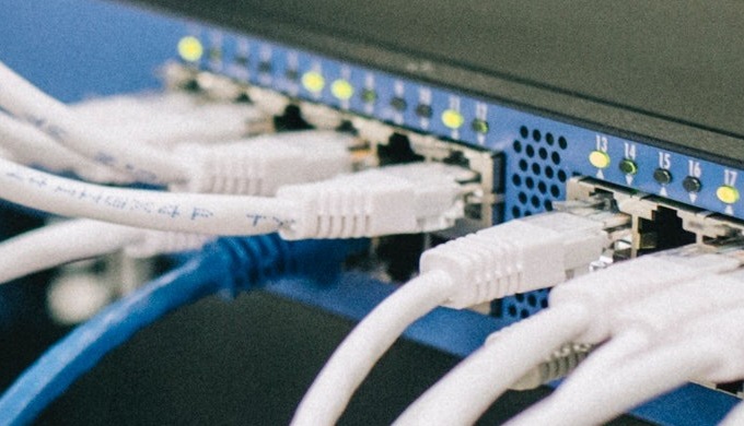 Im Bereich IT-Service umfassen unsere Leistungen Managed Services, On Premise Services rund um Softw...