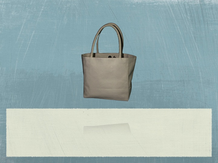 Cotton Handbag: Bags made of 100% regualr Cotton fabric.OEMs can provide us with their dimensions fo...