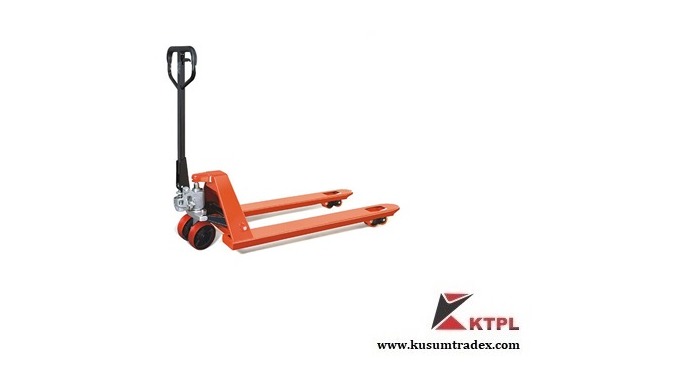 Capacities: 1500, 2500, 3000 & 5000 kgs Width of each fork: 160 mm PU ar Nylon wheel Steer wheel...